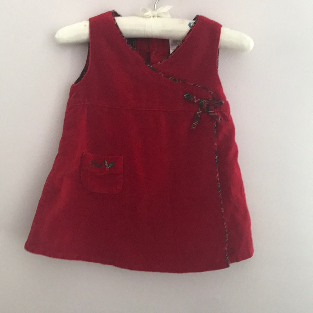 Holiday dress size 18M